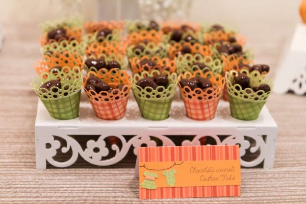 Festive-Little-Pumpkin-Baby-Shower-Chocolate-Cashews