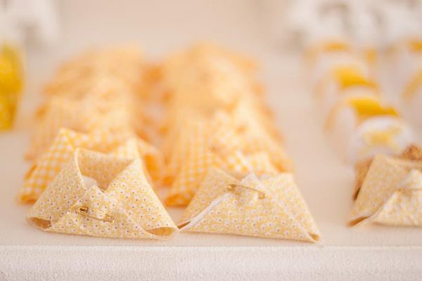 DIY diaper napkin with fabrics