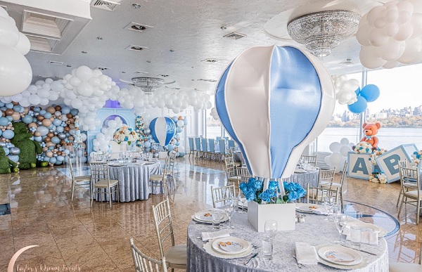 hot air balloon baby shower centerpiece