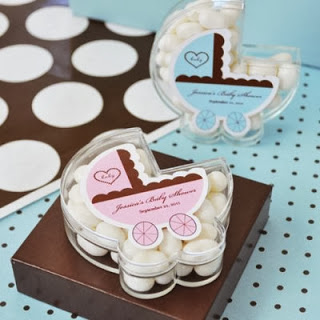 personalized-baby-carriage-acrylic-favor-box