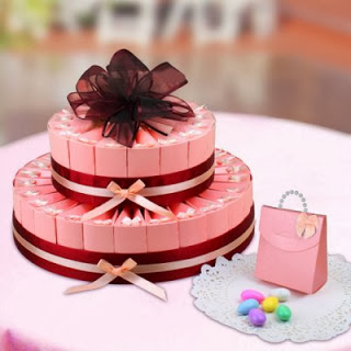 pink-personalized-custom-favor-cake-400