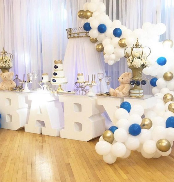 royal balloon garland