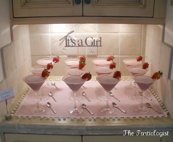 Pink berry smoothies