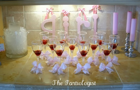 girl Sparkling raspberry ice drink