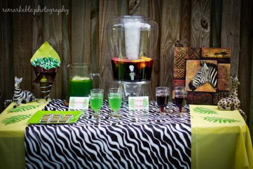 jungle-baby-shower-drinks