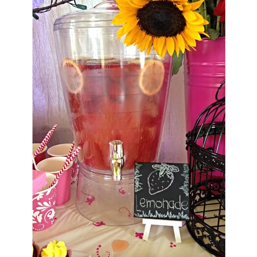 Whoo Owl Baby Shower decoration inspirations beverage dispenser