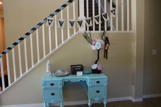 Safari Themed Surprise Baby Shower vintage blue table