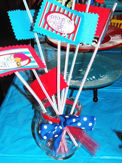 Dr Seuss baby shower via babyshowerideas4u.com 6