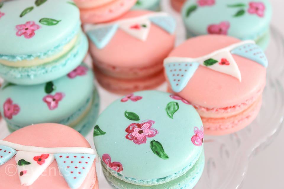 shabby chic floral macaroons