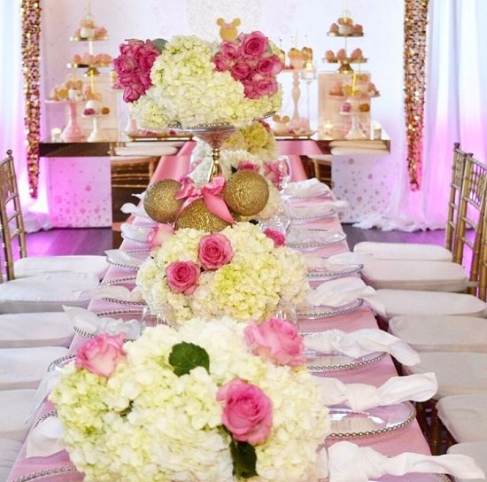 minnie mouse guest table centerpieces
