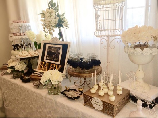 Elegant Shabby Chic Shower decoration ideas