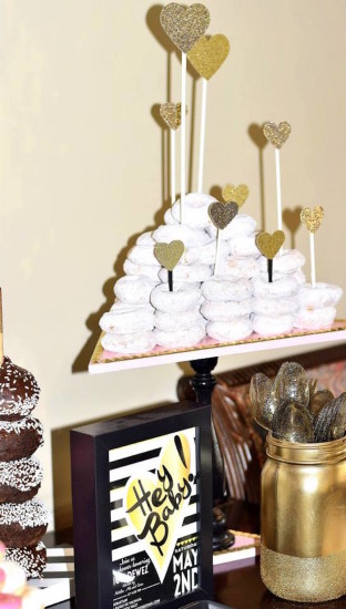 Glam Baby Shower desserts