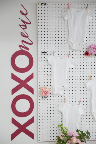 Sweet XOXO Baby Shower backdrop