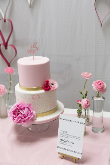 Sweet XOXO Baby Shower cake in pink florals