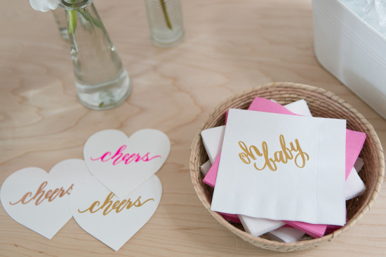 Sweet XOXO Baby Shower drinks bar napkins