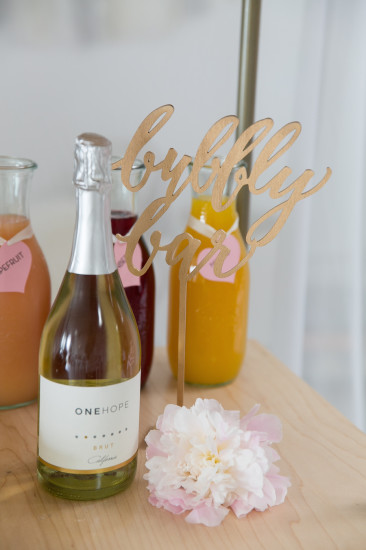 Sweet XOXO Baby Shower drinks mimosa bar, bubbly (2)
