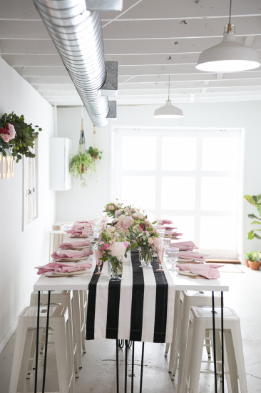 Sweet XOXO Baby Shower guest tables