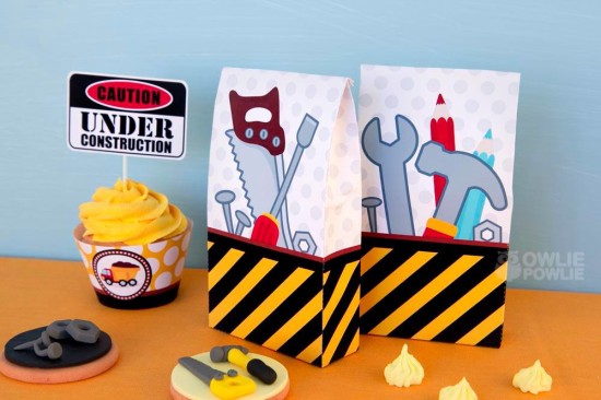 baby-under-construction-baby-shower favor bags