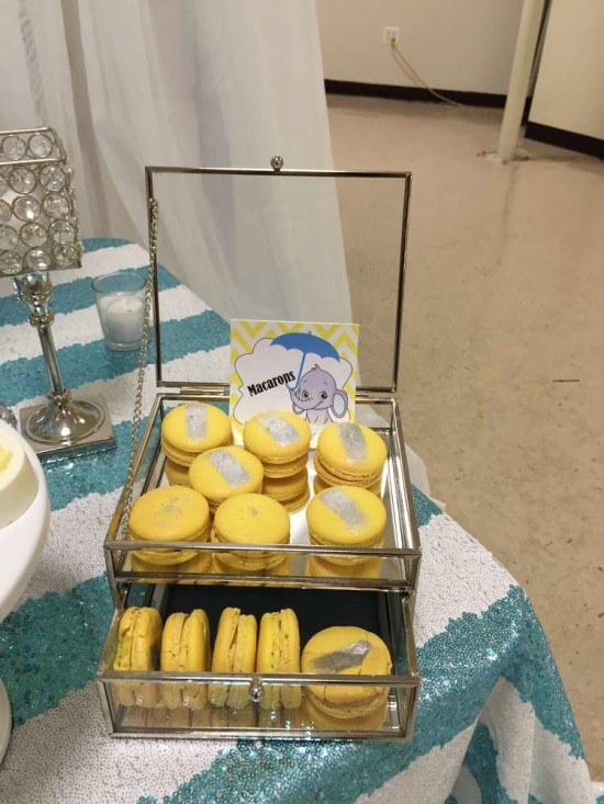 Baby-Shower-Elephants-Macarons