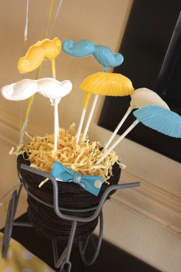 little-man-baby-shower-mustache-chocolates