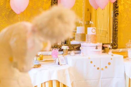 Golden-Carrousel-Babyshower-Cake-Table-Decor