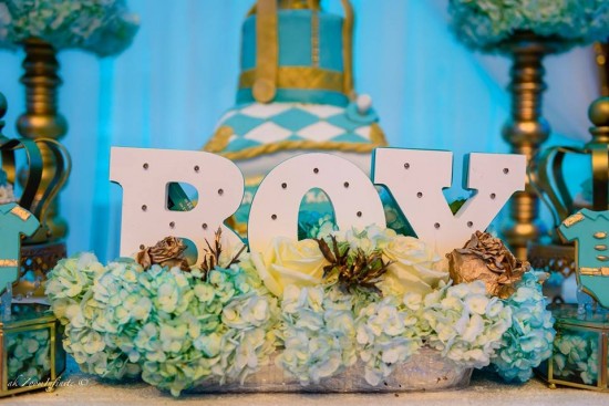 Golden-Glamorous-Prince-Baby-Shower-Flower-Display