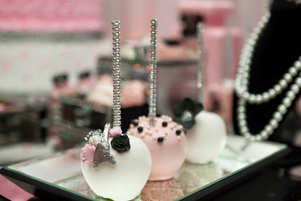 Modern-Chic-Chanel-Baby-Shower-Cake-Pops