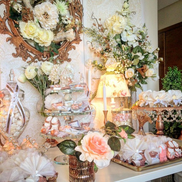 Floral-Copper-Baby-Shower-Desserts-Flowers