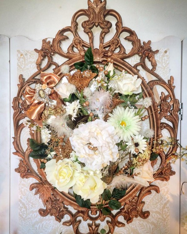 Floral-Copper-Baby-Shower-Flower-Mirror-Display
