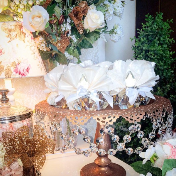 Floral-Copper-Baby-Shower-Perfume-Bottles