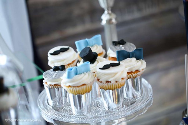 Sophisticated-Mustaches-And-Bows-Baby-Shower-Cupcake-Stand