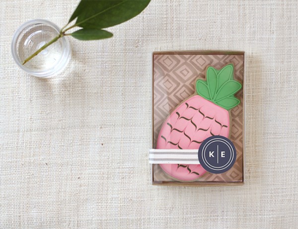 Tropical-Jungle-Baby-Shower-Pineapple