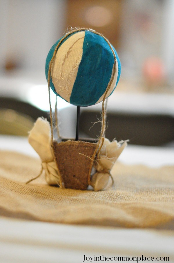 Classic-Hot-Air-Balloon-Baby-Shower-Mini-Balloon