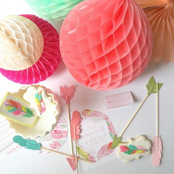 Modern-Boho-Baby-Shower-Poms