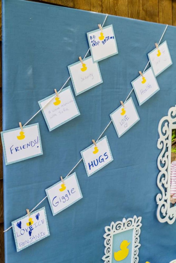 Sweet-Rubber-Ducky-Shower-Clothesline-Tags