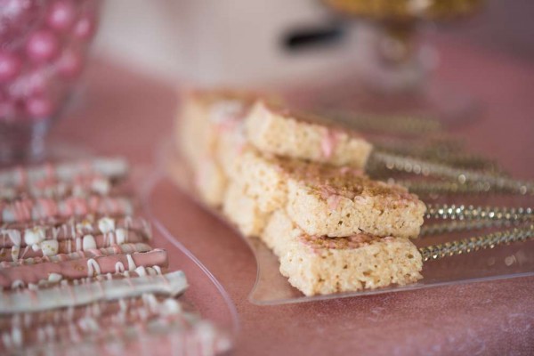 Shimmering-Pink-And-Gold-Baby-Shower-Rice-Krispy