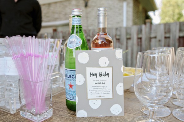 Floral-Backyard-Baby-Shower-Drink-Station