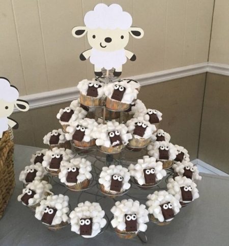 lamb cupcakes