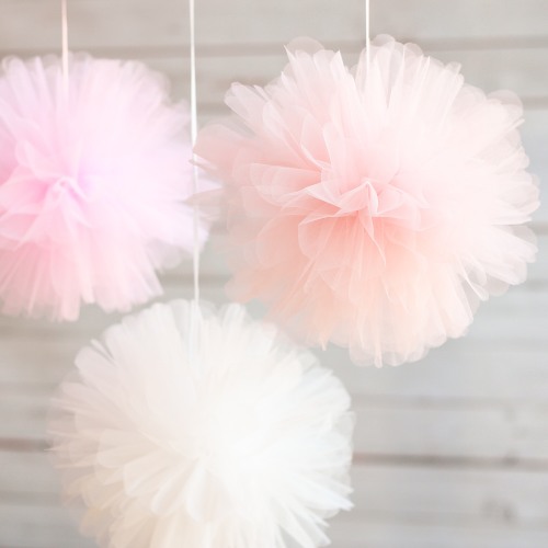 princess-tulle-pom-poms