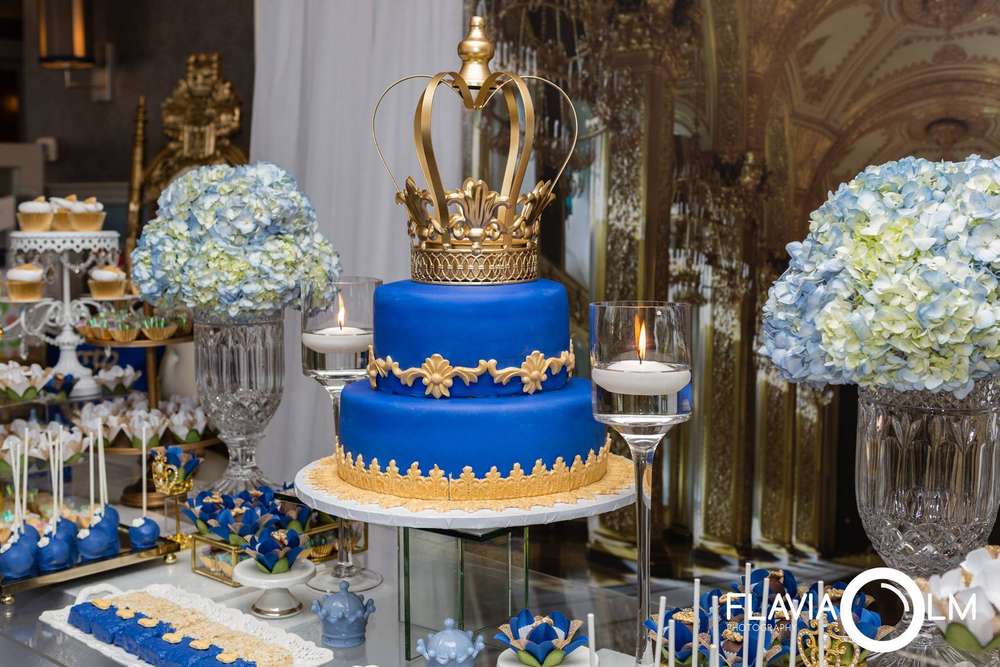 royal-blue-and-gold-prince-shower
