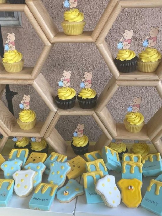 pooh bear cupcake toppers