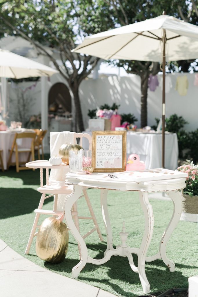pretty-little-pumpkin-baby-shower-guest-tables