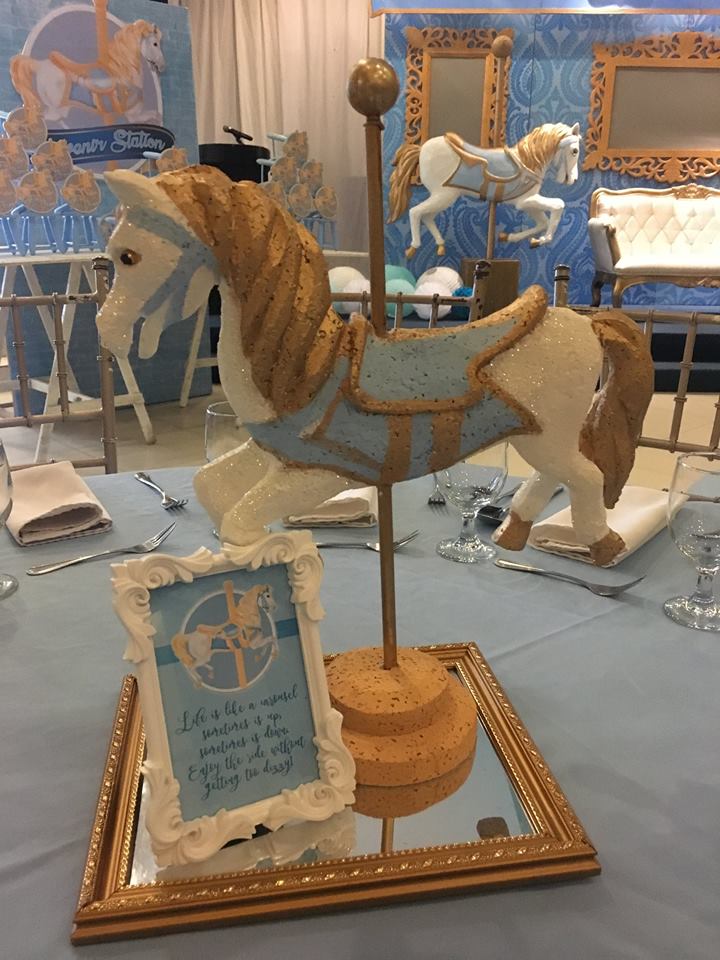 blue-carousel-baptism-guest-table-centerpiece