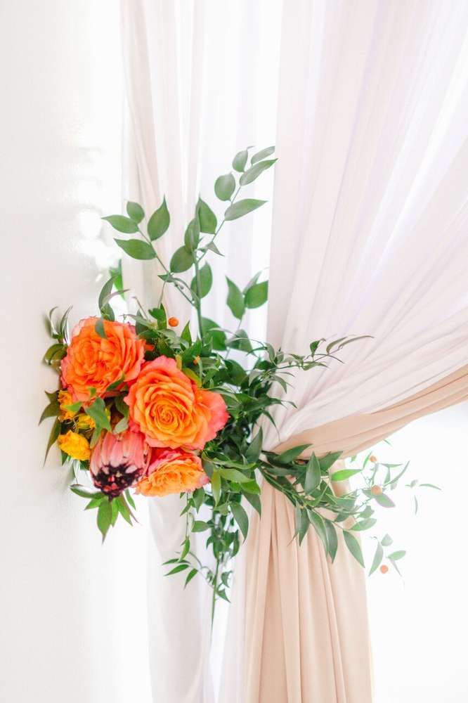 whimsical-little-miss-baby-shower-orange-pink-flowers