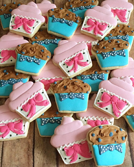 Cupcake or Stud Muffin Gender Reveal