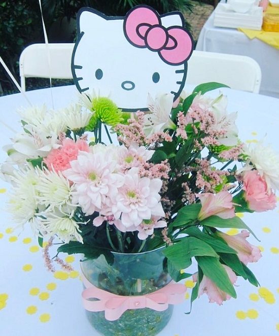 hello kitty themed flower arrangement