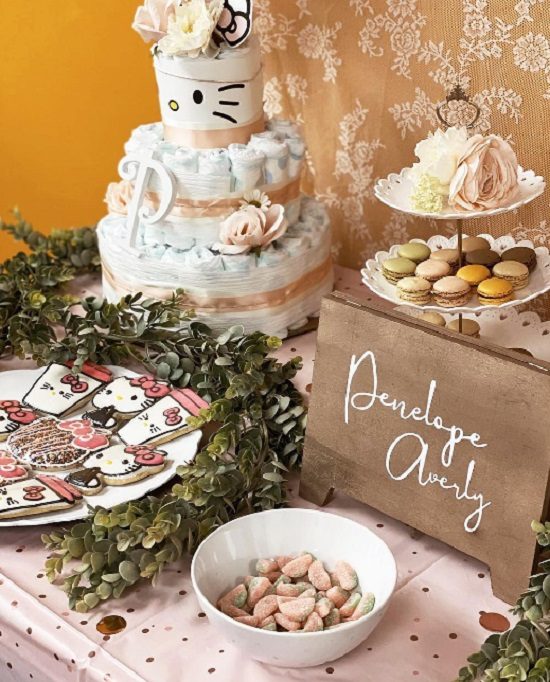 rose gold and pink pastelsHello kitty
