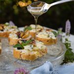 Simple Blue Cheese and Grilled Pear Appetizer Recipe