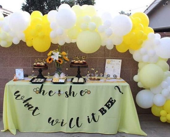 bee themed balloon garland