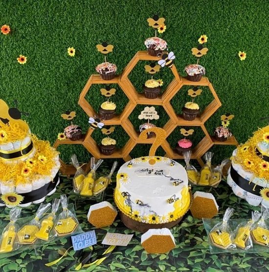 what will it bee diaper cake